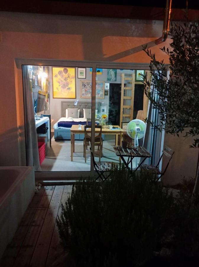 Estudio Com Espaco Exterior, 5 Minutos De Cascais. Apartman Kültér fotó